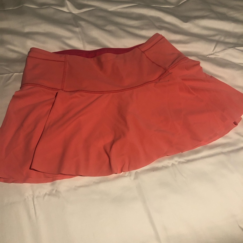 Lululemon coral running skirt